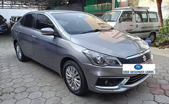 https://images10.gaadi.com/usedcar_image/4626438/original/processed_7bf7be9a0b02cb427926daa1bcca9748.jpg?imwidth=6400