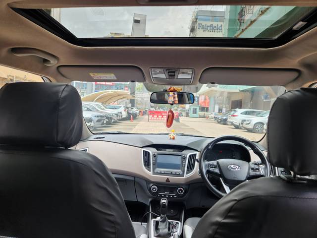 https://images10.gaadi.com/usedcar_image/4626440/original/c5b79b0f5cb2b24d0827e88331fcded7.jpg?imwidth=6402