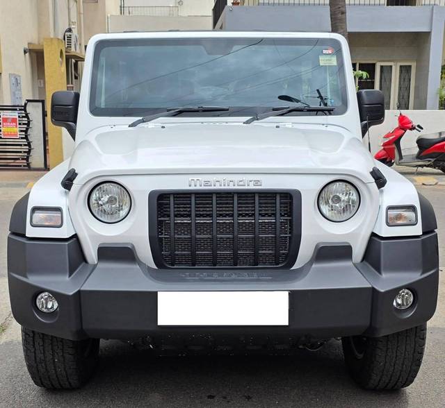 https://images10.gaadi.com/usedcar_image/4626442/original/processed_8d751a4dc8a010ca53cc8ed3a0c87bcd.jpg?imwidth=6400