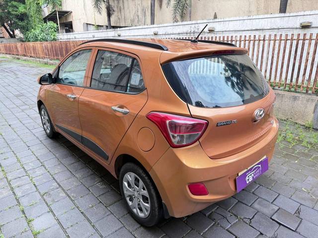 https://images10.gaadi.com/usedcar_image/4626449/original/processed_9470c4e94bd6cf587c12cf7e12bc5191.jpg?imwidth=6402