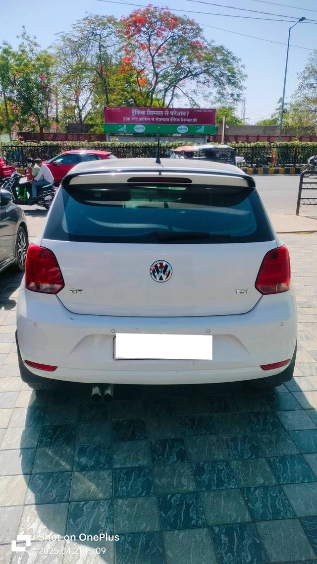https://images10.gaadi.com/usedcar_image/4626457/original/processed_3ab7285b4be5092861e8517482eb165b.jpg?imwidth=6401