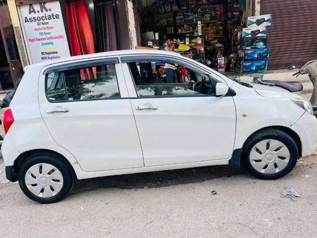 https://images10.gaadi.com/usedcar_image/4626465/original/processed_6b92f582-6825-47cd-a6d6-21da645a9a19.jpg?imwidth=6401