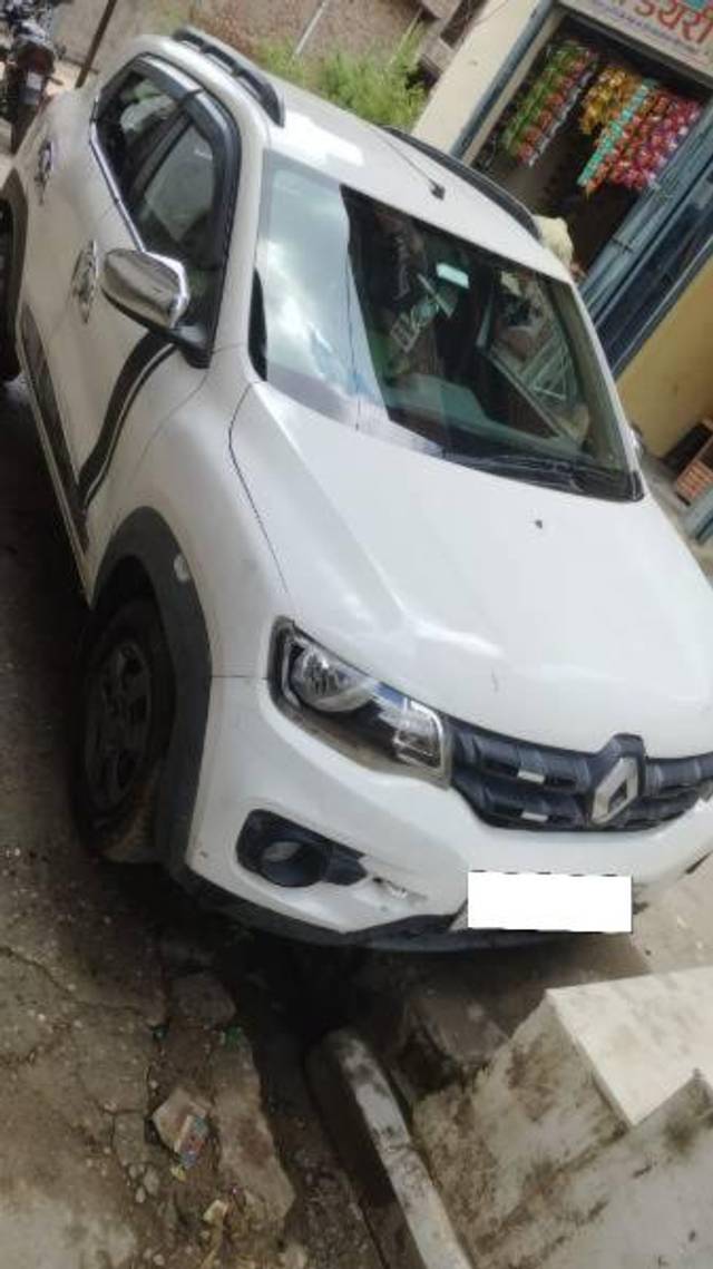 https://images10.gaadi.com/usedcar_image/4626490/original/processed_05ef9545-e690-4f25-a00c-4bab2804cb0c.jpg?imwidth=6401