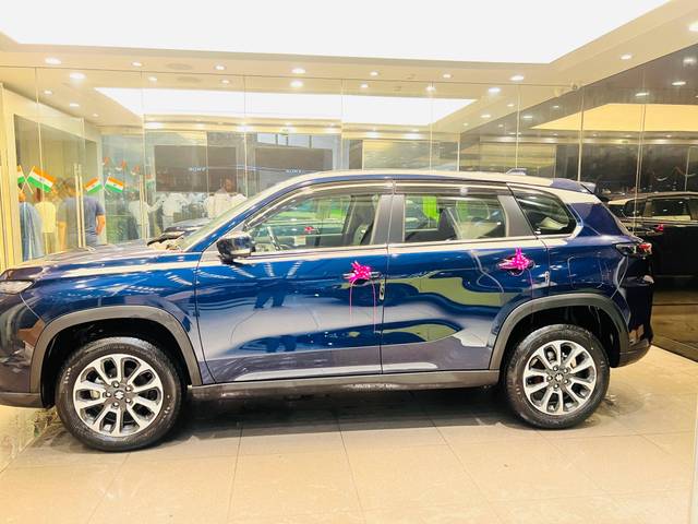 https://images10.gaadi.com/usedcar_image/4626519/original/processed_865741a5-995f-4434-990b-007e7f096b06.jpg?imwidth=6400