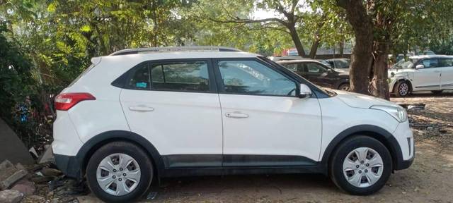 https://images10.gaadi.com/usedcar_image/4626538/original/processed_46628b1eb3ed4903e135c48e5e3c3e7f.jpg?imwidth=6401