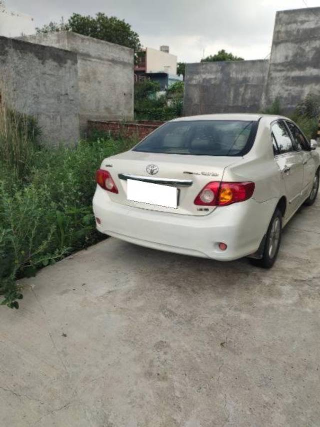 https://images10.gaadi.com/usedcar_image/4626548/original/processed_a41a98da-1756-48b2-9fae-9e0b33c4120b.jpg?imwidth=6401