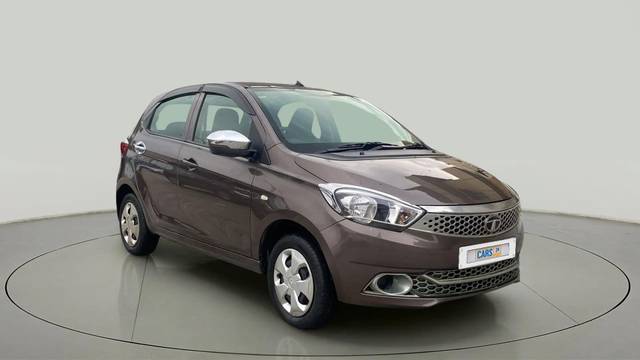 https://images10.gaadi.com/usedcar_image/4626549/original/a3d3a93508b6e46dfced240983cd6dff.jpg?imwidth=6400