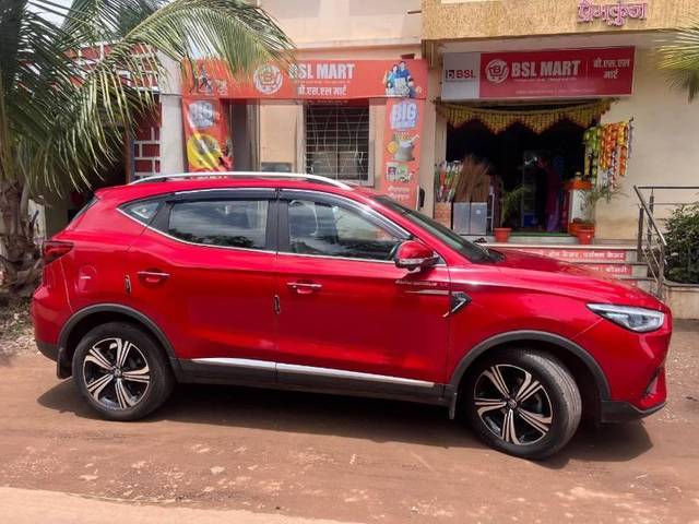https://images10.gaadi.com/usedcar_image/4626556/original/processed_5cf9dcc2-608d-4aa9-b683-a6136c892691.jpg?imwidth=6401