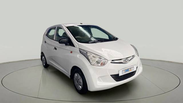 https://images10.gaadi.com/usedcar_image/4626570/original/2093ed2c5bf10efa106dfb1cd9a6e217.jpg?imwidth=6400