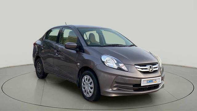 https://images10.gaadi.com/usedcar_image/4626678/original/be77edba07003d87e98aa1d9d3c52b7d.jpg?imwidth=6400