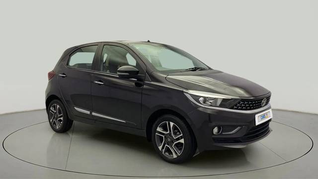 https://images10.gaadi.com/usedcar_image/4626687/original/c47f9c654fd14f2556c41a34d0ddfe05.jpg?imwidth=6400