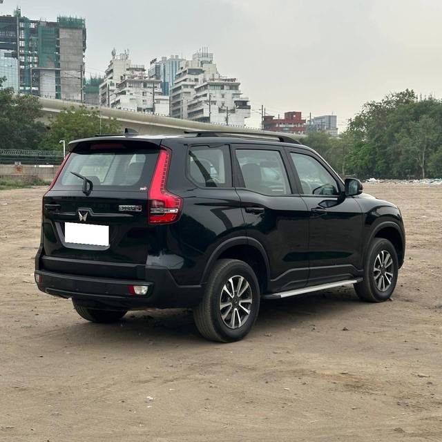 https://images10.gaadi.com/usedcar_image/4626694/original/processed_2d78e84f-b8ac-4db1-a033-14cc78d2ff0d.jpg?imwidth=6402