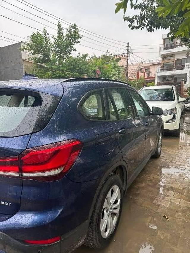 https://images10.gaadi.com/usedcar_image/4626700/original/processed_97718f4f-6765-4942-9826-dc3aee661ac8.jpeg?imwidth=6401
