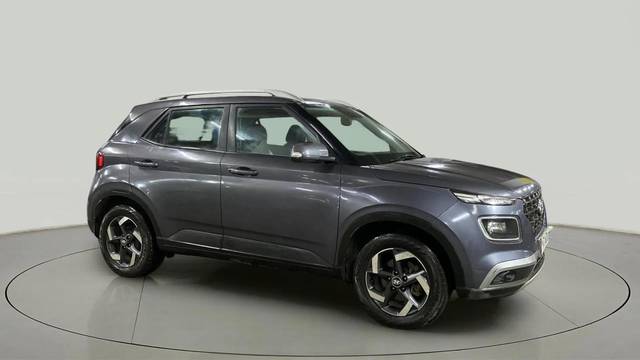 https://images10.gaadi.com/usedcar_image/4626713/original/e0bd6aa695e8548c1534d040484128ed.jpg?imwidth=6400