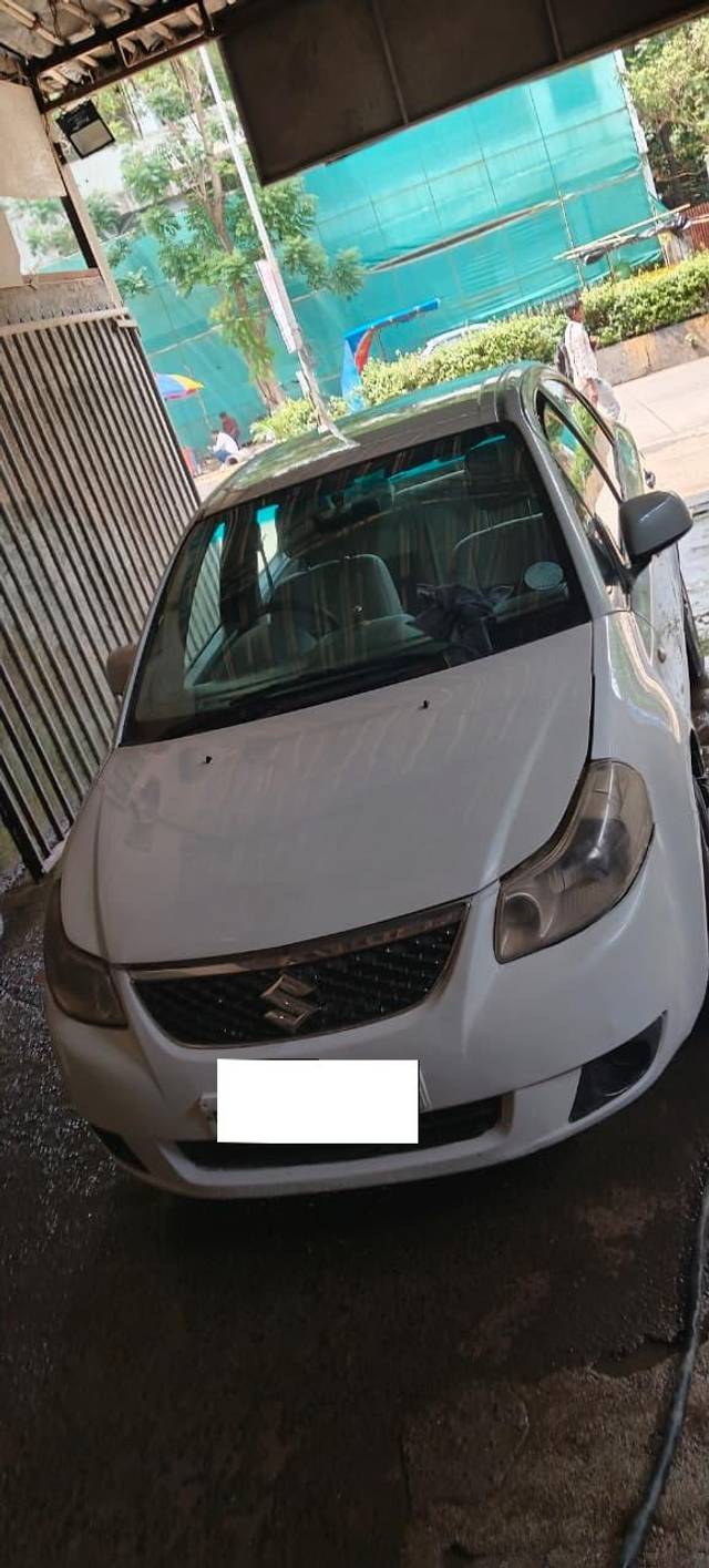 https://images10.gaadi.com/usedcar_image/4626726/original/processed_ccacf3a3-1c66-4521-b384-514d2759774e.jpg?imwidth=6402