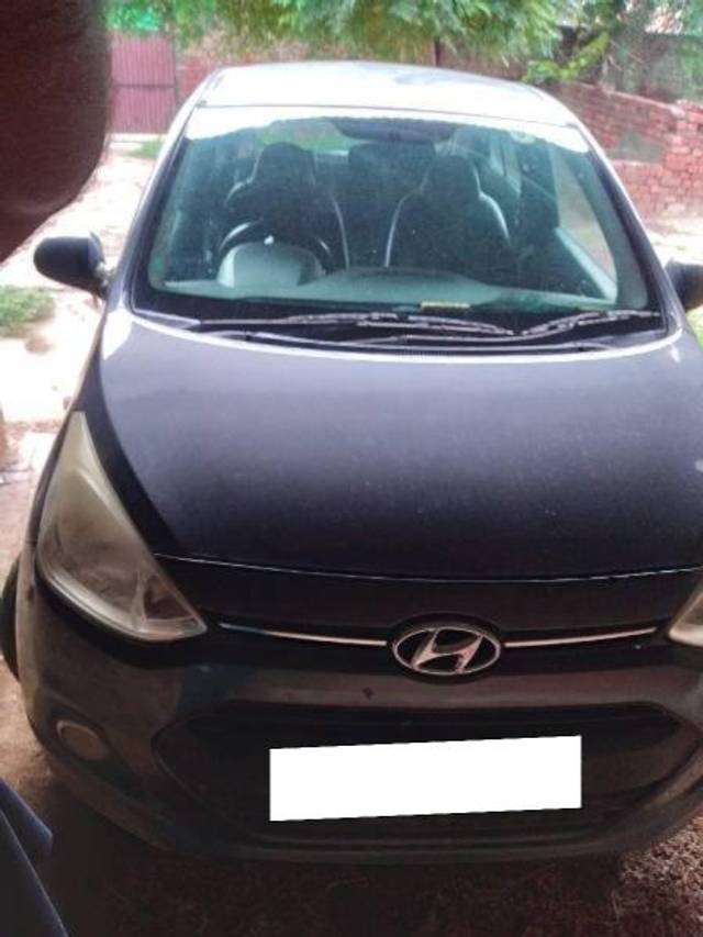 https://images10.gaadi.com/usedcar_image/4626733/original/processed_84d16247-8d09-4fb5-ad7a-f89f84e604e9.jpg?imwidth=6401