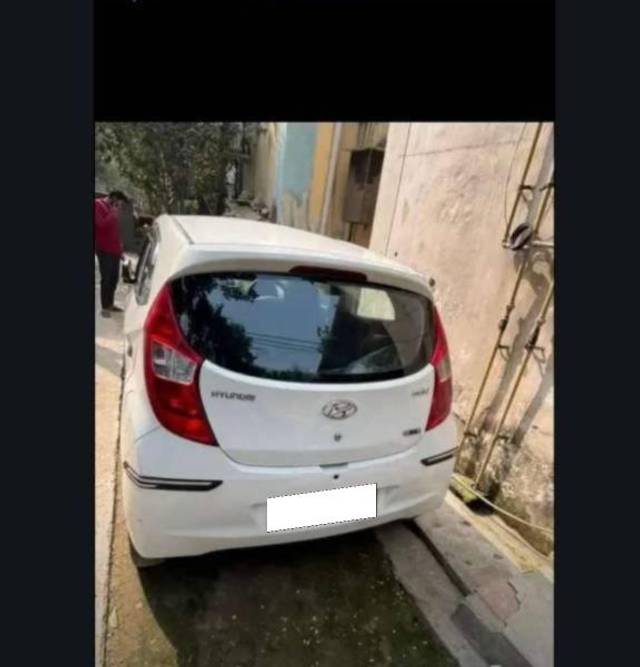 https://images10.gaadi.com/usedcar_image/4626752/original/processed_5299689a-bfad-4a05-a297-bc3ed434b2e5.jpg?imwidth=6400