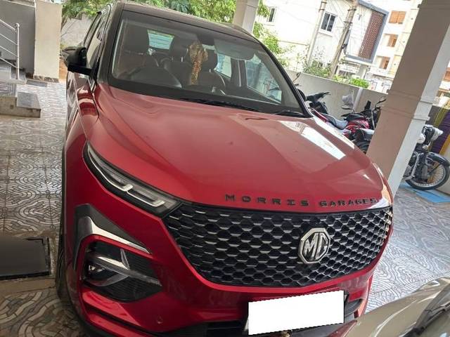 https://images10.gaadi.com/usedcar_image/4626754/original/processed_2ab3a629-6e64-4171-aafb-3dc4c5d2df27.jpeg?imwidth=6400
