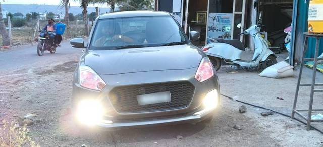 https://images10.gaadi.com/usedcar_image/4626793/original/processed_2e53f558-822a-4dfc-aab4-843e8bf2f274.jpg?imwidth=6402