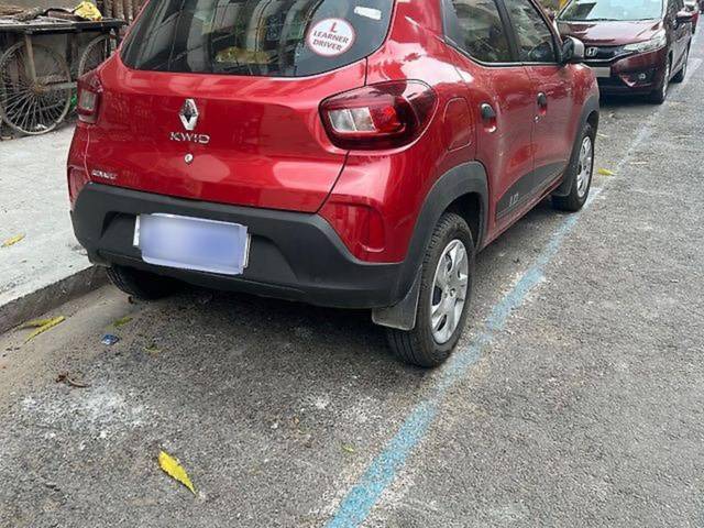https://images10.gaadi.com/usedcar_image/4626853/original/processed_3bfea1e4-e9fb-480f-98ab-89886299ab8f.jpeg?imwidth=6402