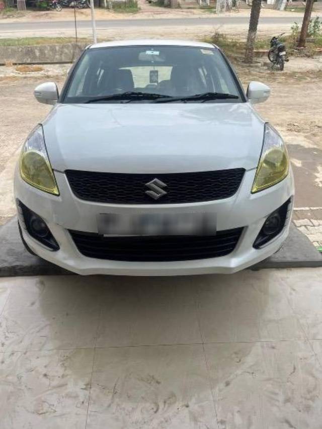 https://images10.gaadi.com/usedcar_image/4626855/original/processed_b3943b2f-fb01-4368-9664-19d4fc021887.jpeg?imwidth=6402