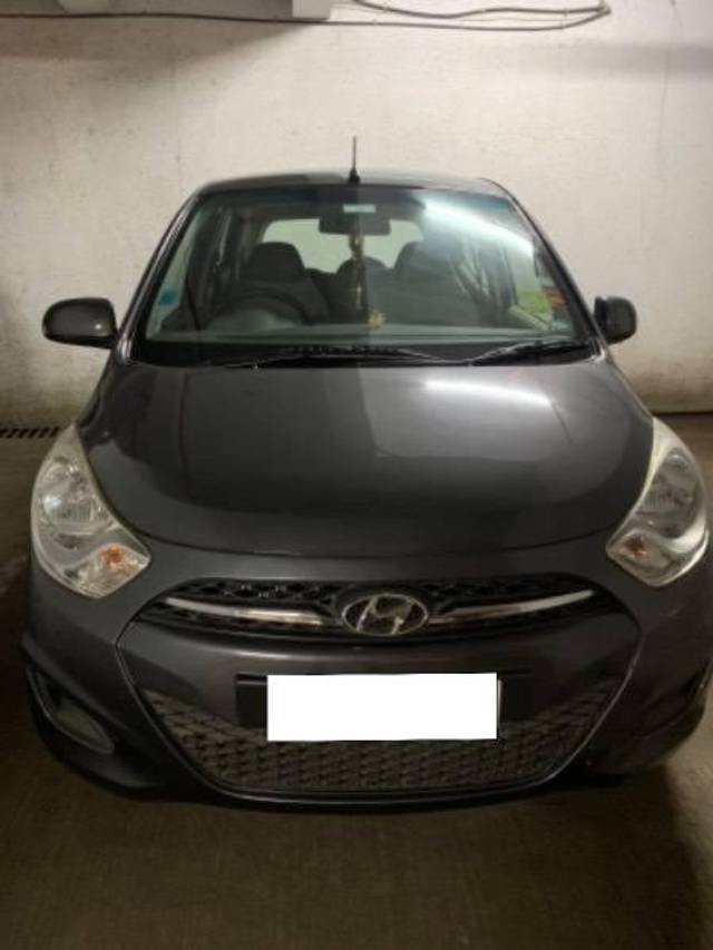 https://images10.gaadi.com/usedcar_image/4626957/original/processed_c35df6b5-a7aa-4408-9749-4ccfbaf65d37.jpeg?imwidth=6400