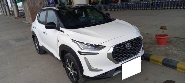 https://images10.gaadi.com/usedcar_image/4626979/original/processed_1e54ad00-10a8-4a85-91cc-8d3ba5404110.jpg?imwidth=6400