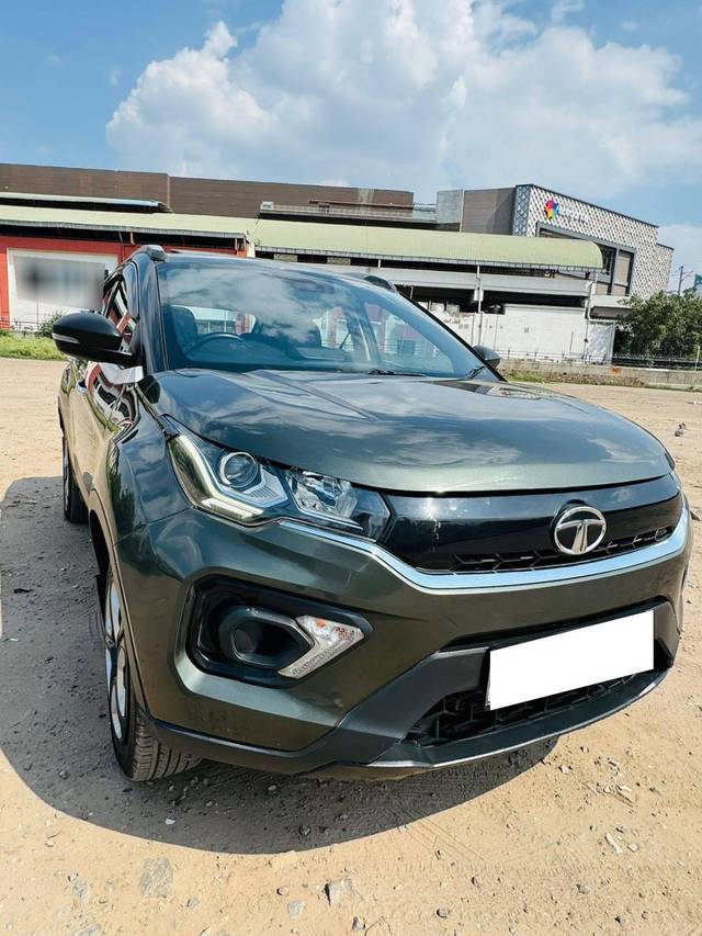 https://images10.gaadi.com/usedcar_image/4627004/original/processed_11d9847e6037c5e5ea5cc7f8a14952eb.jpg?imwidth=6400