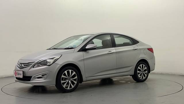 https://images10.gaadi.com/usedcar_image/4627082/original/ebbfacbc60544fdffa5f787ba4ae1d7b.JPG?imwidth=6400