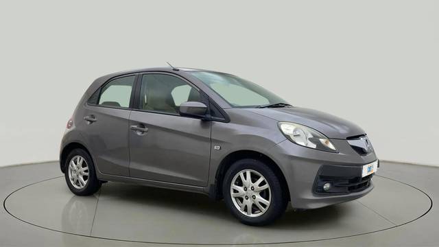 https://images10.gaadi.com/usedcar_image/4627083/original/474a79d43a04e7f531a5507996786a82.jpg?imwidth=6400