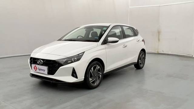 https://images10.gaadi.com/usedcar_image/4627114/original/9329c70cf5e10f47daad9ba91b825b91.JPG?imwidth=6400