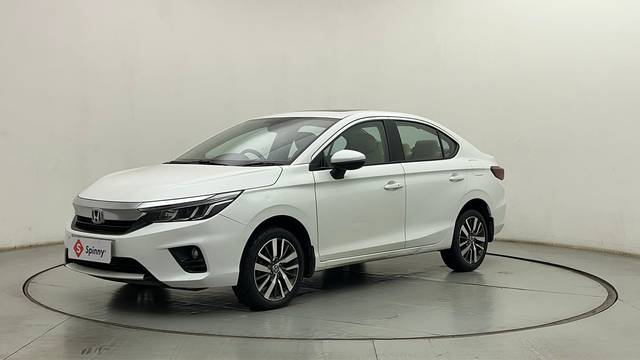 https://images10.gaadi.com/usedcar_image/4627191/original/d9a9ef181117cea8218dcca975ed0841.JPG?imwidth=6400
