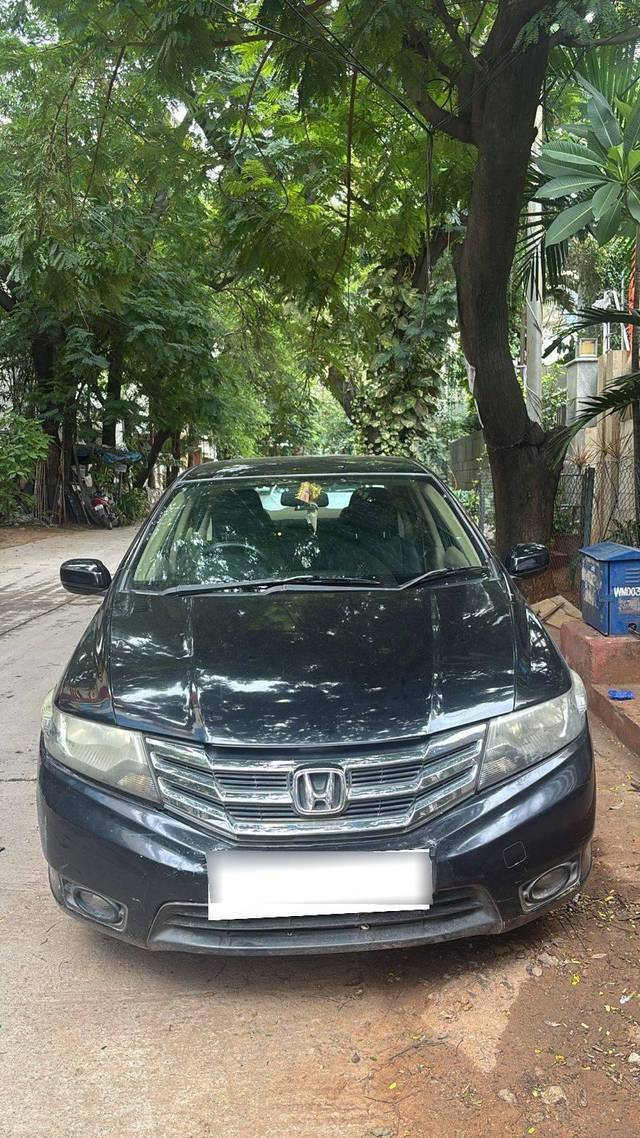 https://images10.gaadi.com/usedcar_image/4627209/original/processed_processed_96cba7c5-8ac7-49fd-a612-a685fda1149d.jpg?imwidth=6400