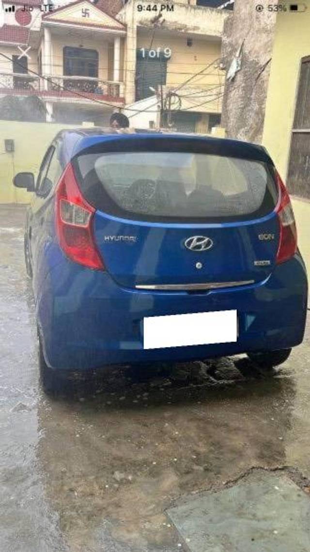 https://images10.gaadi.com/usedcar_image/4627219/original/processed_a74b0e93-6376-4383-bbe3-a1d4bbb43e37.jpeg?imwidth=6401