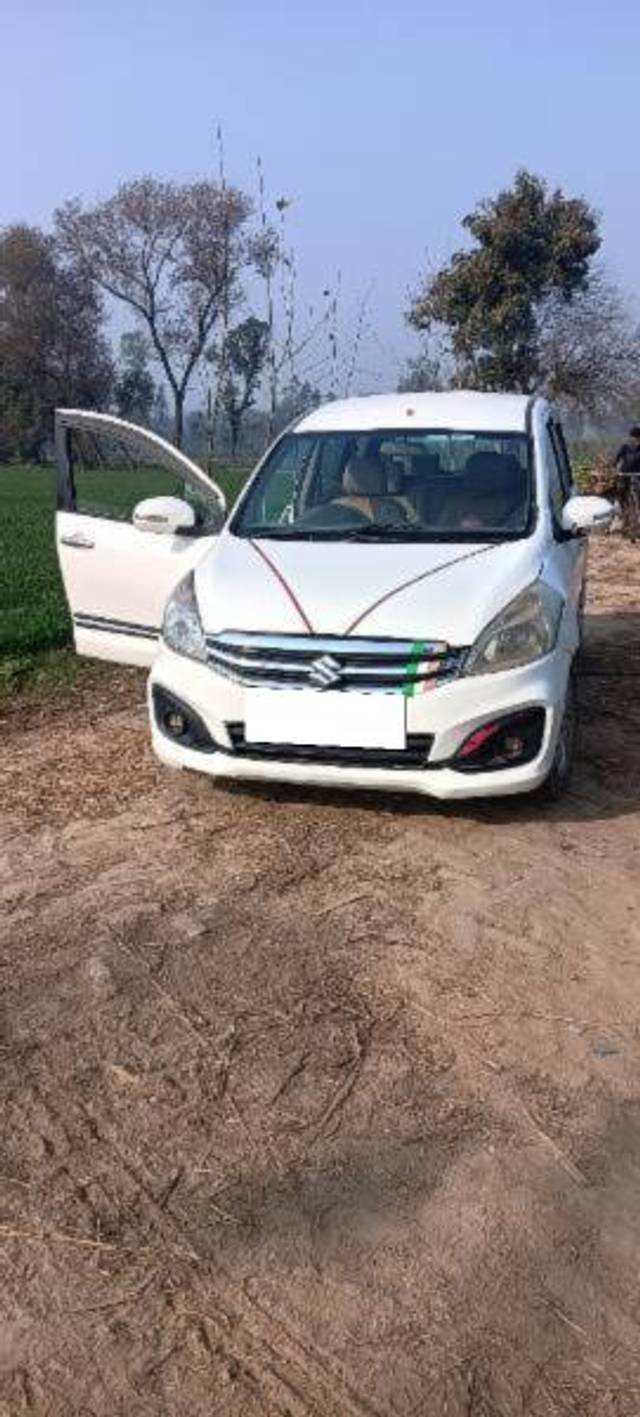 https://images10.gaadi.com/usedcar_image/4627261/original/processed_079c3d10-a434-4649-98b9-ac85ae36ac19.jpg?imwidth=6401