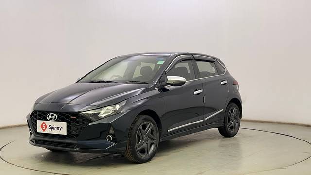 https://images10.gaadi.com/usedcar_image/4627293/original/d8b1d22603204ce2c77ecc59ee44d7d9.JPG?imwidth=6400