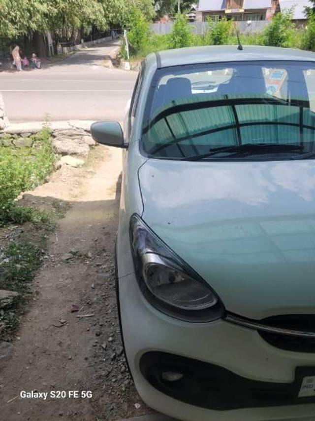 https://images10.gaadi.com/usedcar_image/4627346/original/processed_4ad0810c-1f29-4c2a-b6fd-a314411d8c9c.jpg?imwidth=6400