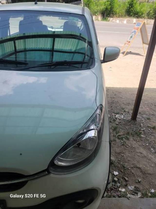 https://images10.gaadi.com/usedcar_image/4627346/original/processed_783d9c8c-3f86-4f4b-8c6f-5384109beeac.jpg?imwidth=6401
