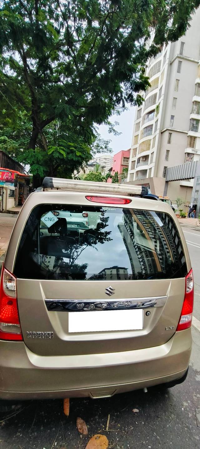 https://images10.gaadi.com/usedcar_image/4627347/original/processed_e9b11fce-6f47-43f9-aa49-461e70c4c82e.jpg?imwidth=6400