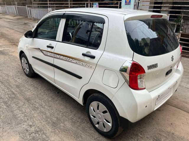 https://images10.gaadi.com/usedcar_image/4627354/original/processed_02a6c6631eec25fcf0af6e79c0a2577c.jpg?imwidth=6402