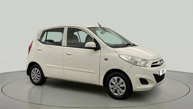 https://images10.gaadi.com/usedcar_image/4627362/original/fea02f7690d418f4b95c23691905c1da.jpg?imwidth=6400
