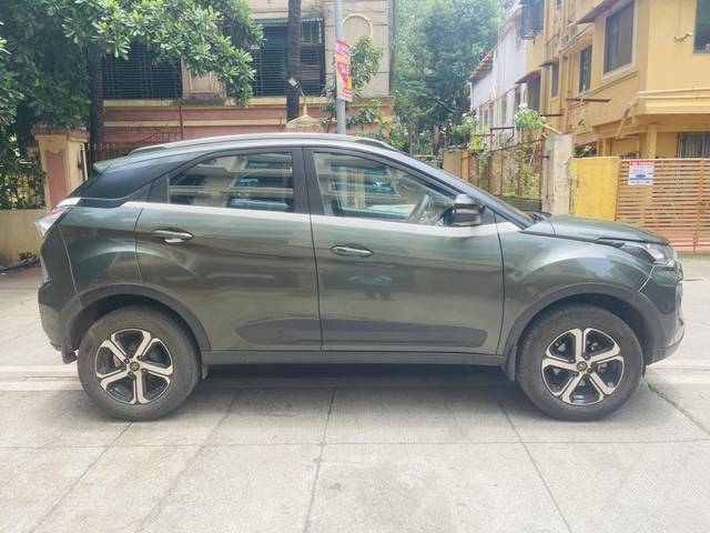 https://images10.gaadi.com/usedcar_image/4627384/original/processed_3b946559d05010583a55428b7ee42bea.jpg?imwidth=6401