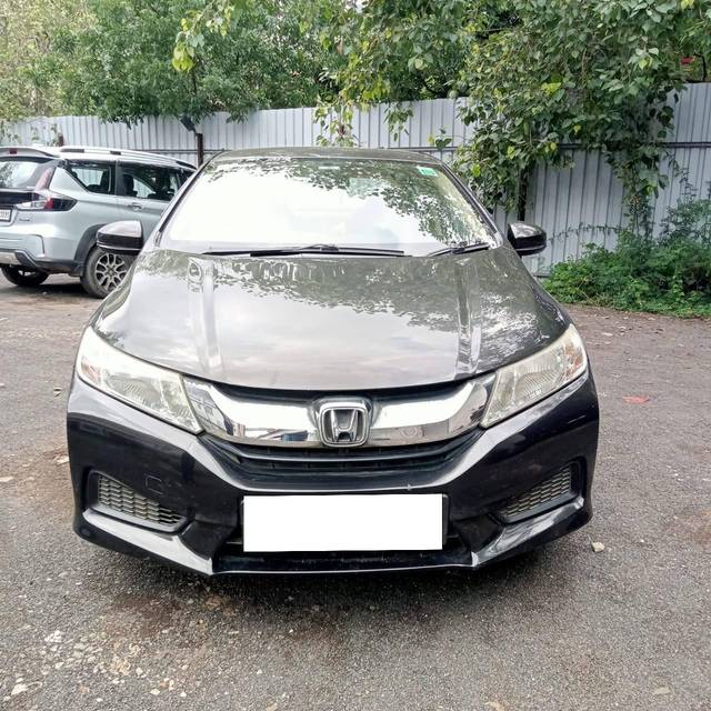 https://images10.gaadi.com/usedcar_image/4627419/original/processed_dd0d5253-7a95-4446-b0a2-2663c8068d09.jpg?imwidth=6400