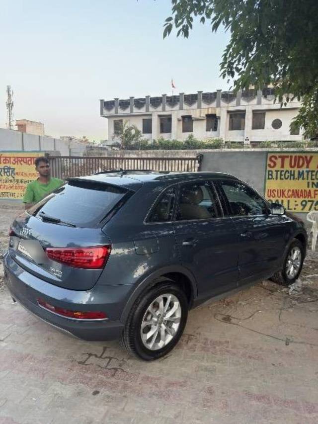 https://images10.gaadi.com/usedcar_image/4627436/original/processed_a9cc4e13-4fae-4102-8119-6898ed1fd8f6.jpeg?imwidth=6402