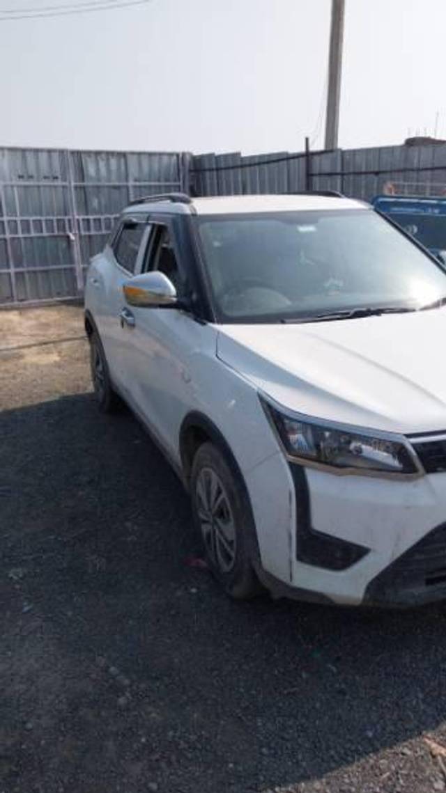 https://images10.gaadi.com/usedcar_image/4627482/original/processed_processed_abad95a4-cc27-4991-bd88-89b3eadbdce7.jpg?imwidth=6400