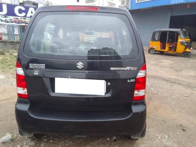 https://images10.gaadi.com/usedcar_image/4627493/original/processed_9d5ec276bb62bd4dd5c4eee7015f2f45.jpg?imwidth=6402