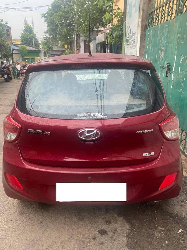 https://images10.gaadi.com/usedcar_image/4627501/original/processed_64051d33d0c4853069ef5d5a0de2f733.jpg?imwidth=6401
