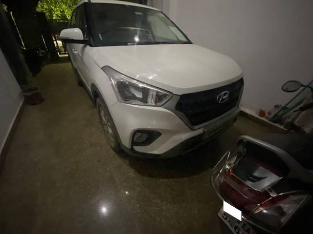 https://images10.gaadi.com/usedcar_image/4627529/original/processed_26210719-1e55-4d5f-81a6-bfc363db849d.jpeg?imwidth=6400