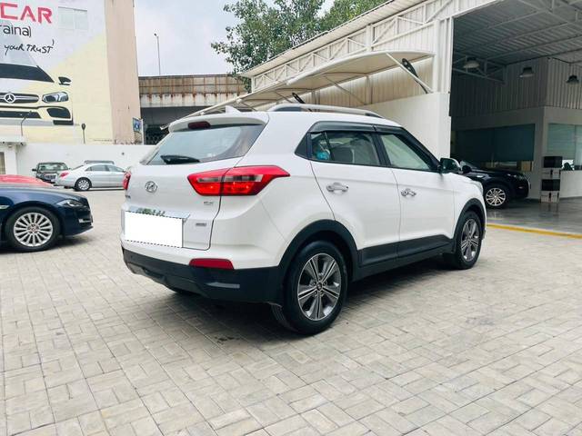 https://images10.gaadi.com/usedcar_image/4627530/original/processed_3b20a66afd70a576d7d9133d46a93c0d.jpeg?imwidth=6401