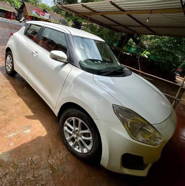 https://images10.gaadi.com/usedcar_image/4627541/original/processed_60ee2045-4a8a-4fd3-ba84-67b1433ee58b.jpeg?imwidth=6400